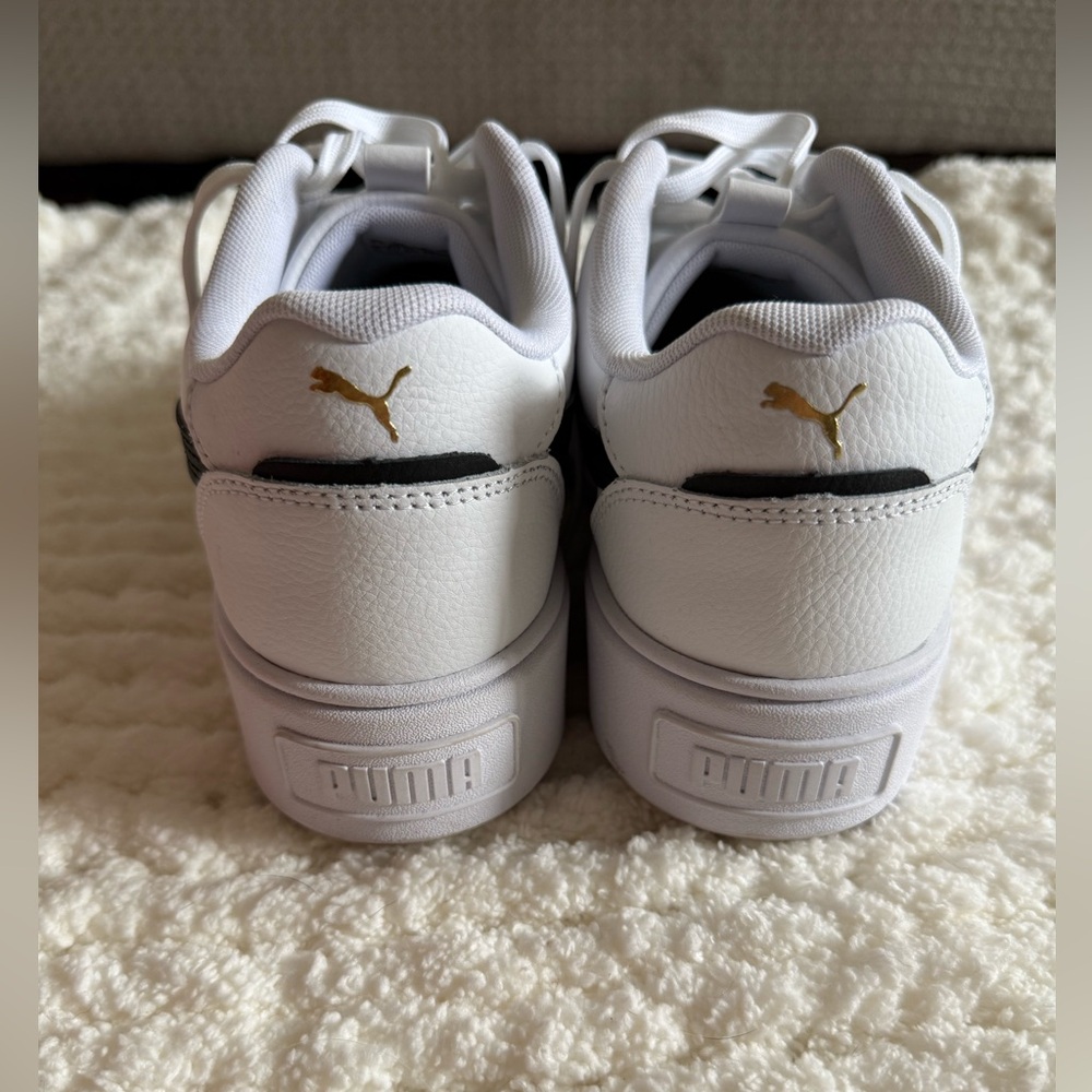 Puma White and Black Platform Sneakers with Gold Accents - Picture 4 of 6